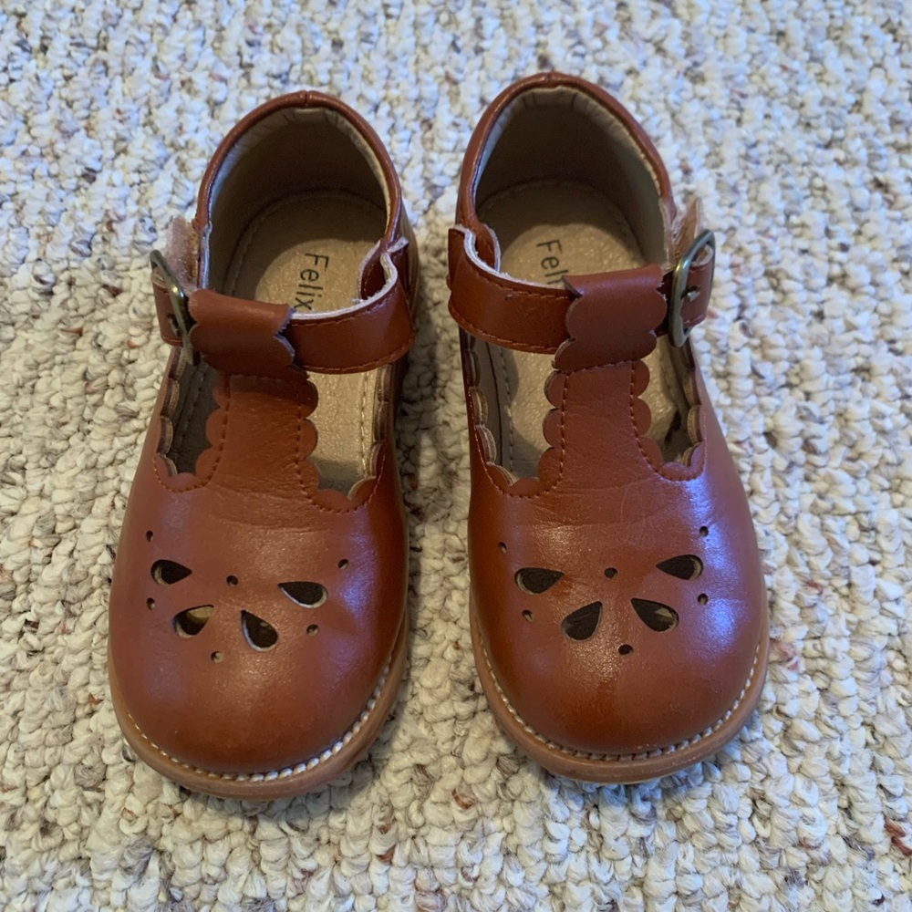 Brown Felix and Flora girls shoes